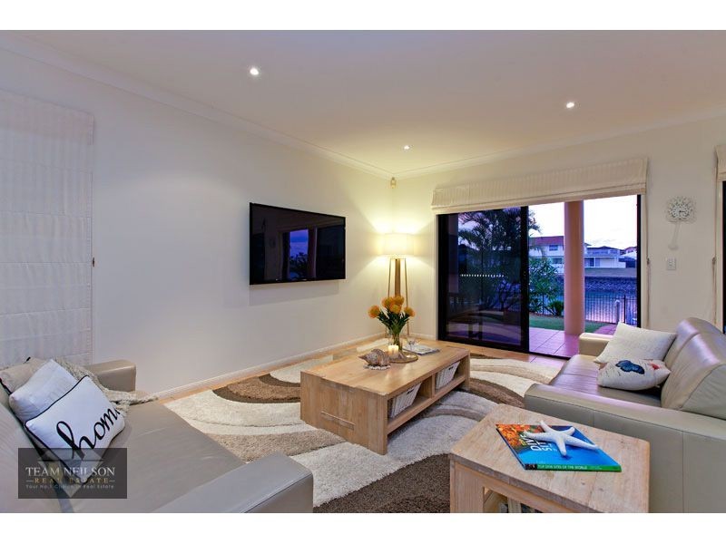 17 Voyagers Court, Raby Bay QLD 4163