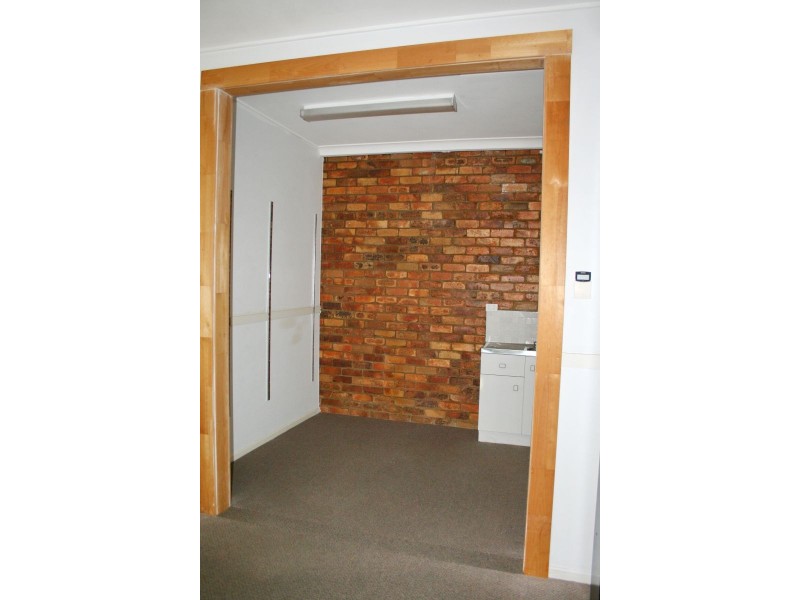 SHOP 1  203 MIDDLE STREET, Cleveland QLD 4163