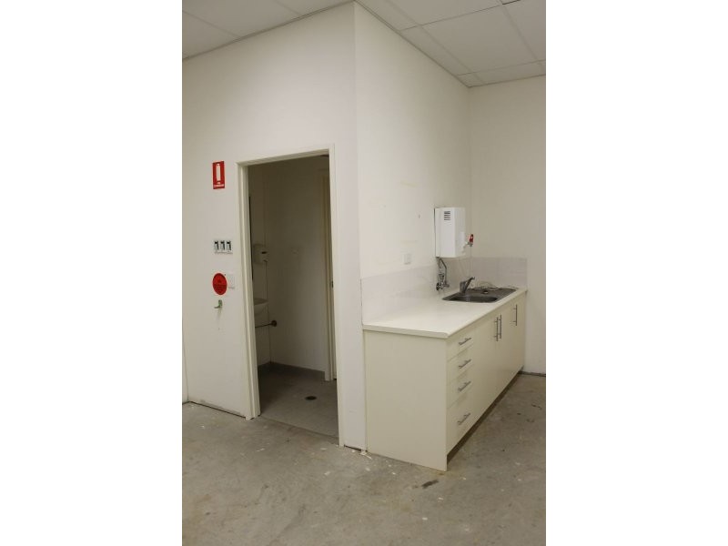 42-48 Shore Street West, Cleveland QLD 4163