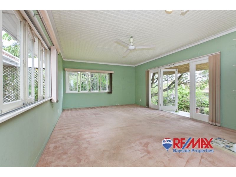 1 Macedon Street, Wavell Heights QLD 4012