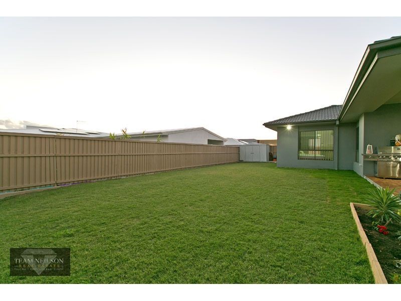 4 Marjoram Street, Thornlands QLD 4164