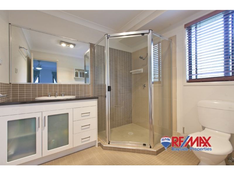 10 Creekside West, Victoria Point QLD 4165