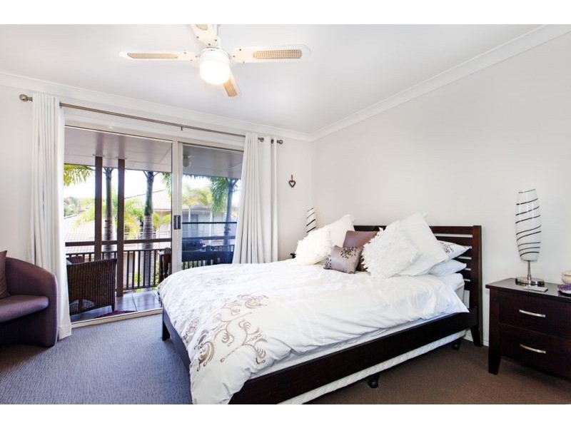 22 Raby Bay Gar 180-186 Middle Street, Cleveland QLD 4163