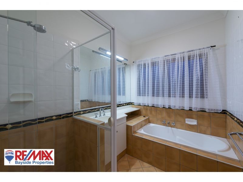 5 Jocelyn Place, Mount Gravatt East QLD 4122