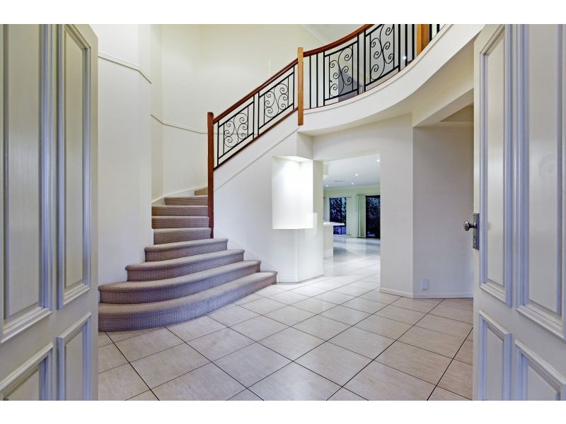 6 Ghostgum Close, Thornlands QLD 4164