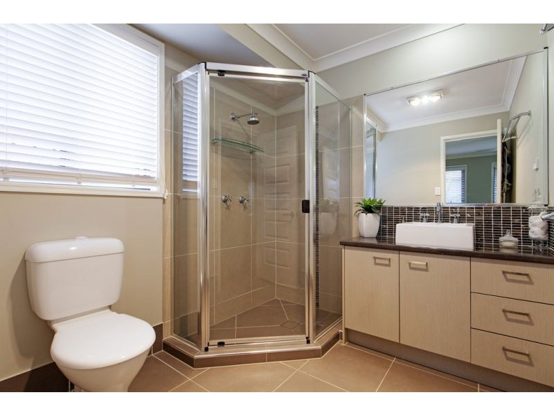 28 Pentecost Place, Redland Bay QLD 4165