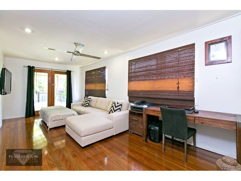 92 Thomas Street, Birkdale QLD 4159