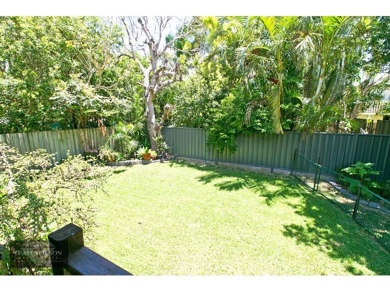 92 Thomas Street, Birkdale QLD 4159