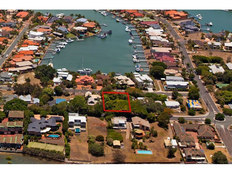 15 Little Shore Street, Cleveland QLD 4163