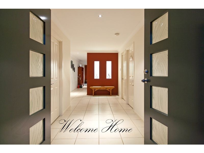 29 Denham Bvld, Redland Bay QLD 4165