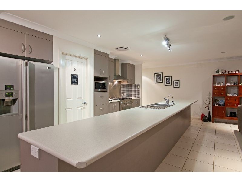 29 Denham Bvld, Redland Bay QLD 4165