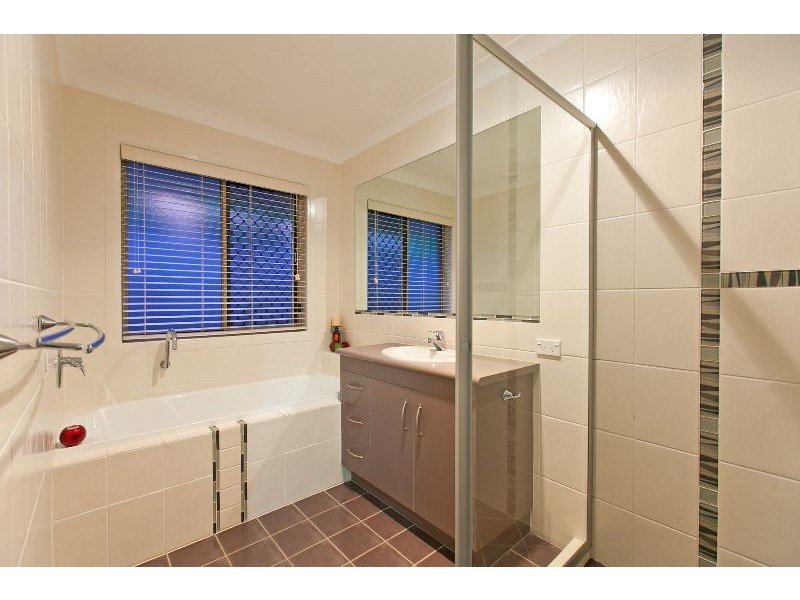 29 Denham Bvld, Redland Bay QLD 4165