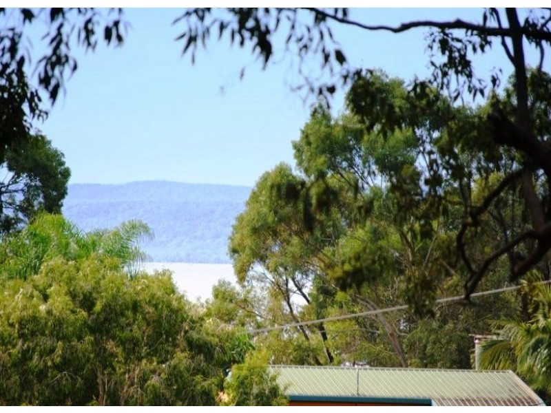 5 Pindarri St, Lamb Island QLD 4184