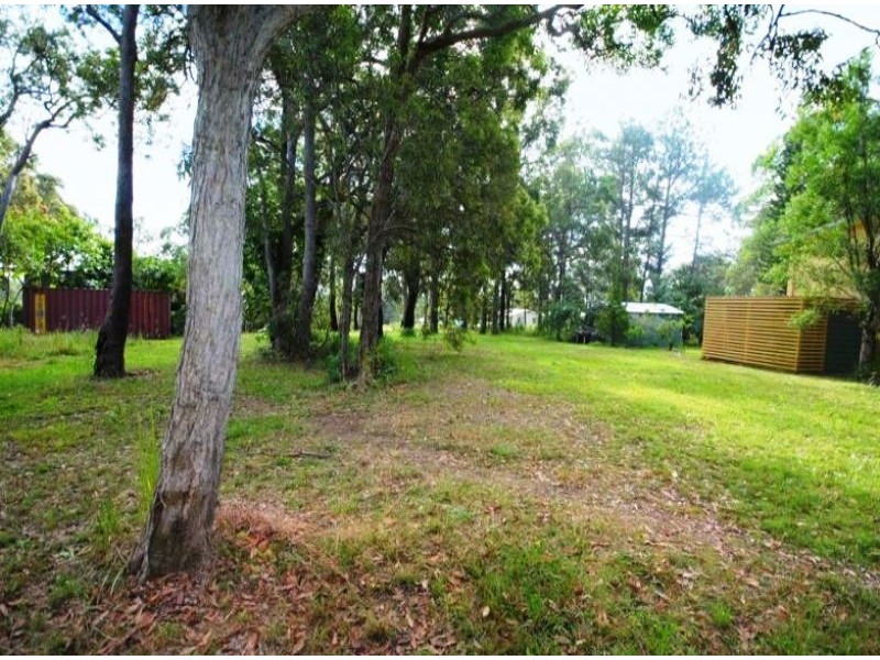 5 Pindarri St, Lamb Island QLD 4184