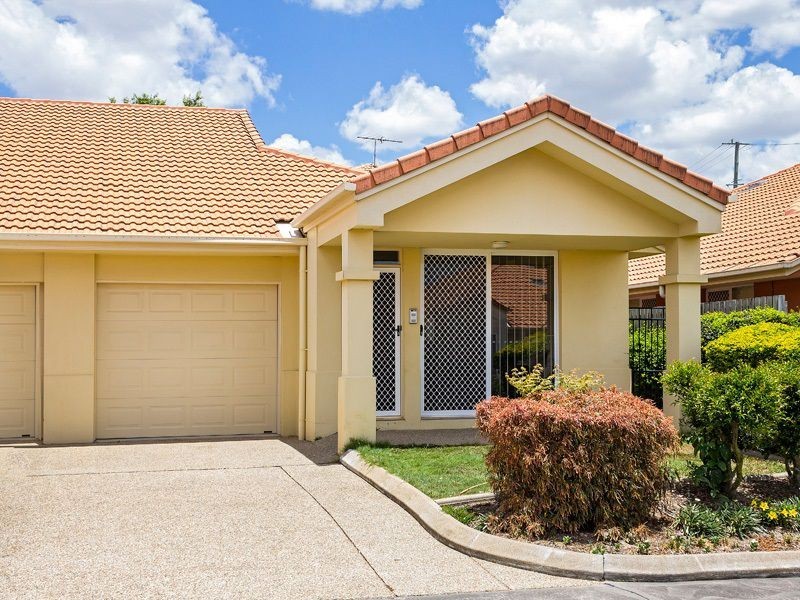 173 Cribb Rd, Carindale QLD 4152