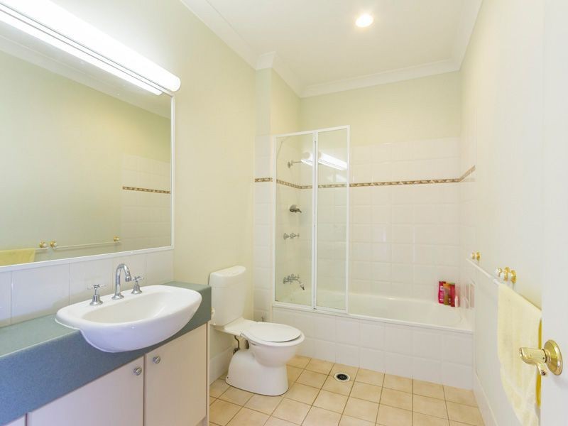 173 Cribb Rd, Carindale QLD 4152