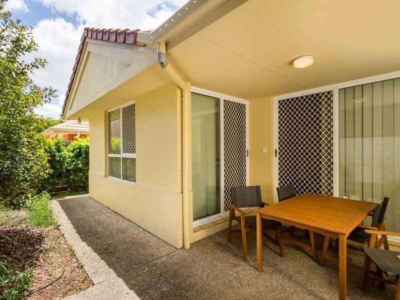 173 Cribb Rd, Carindale QLD 4152