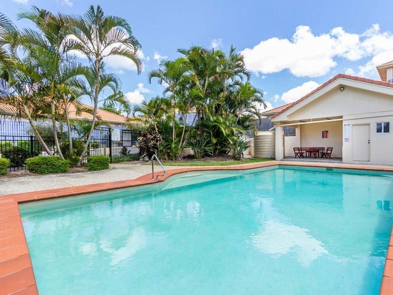 173 Cribb Rd, Carindale QLD 4152