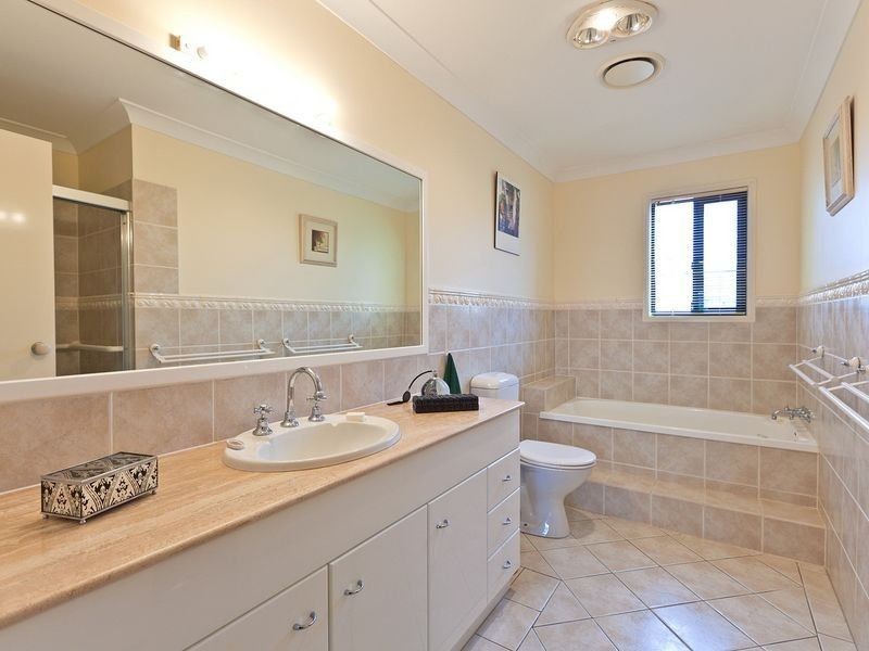 45 Edgewater, Harbour View Crt, Raby Bay QLD 4163