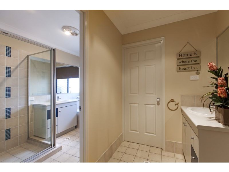 2 Jeff St, Thornlands QLD 4164