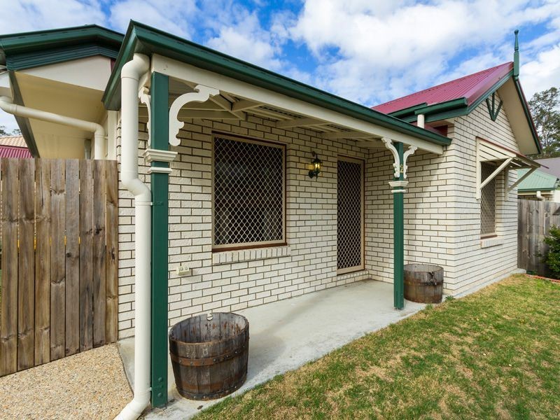 2 Willandra Cr, Waterford QLD 4133