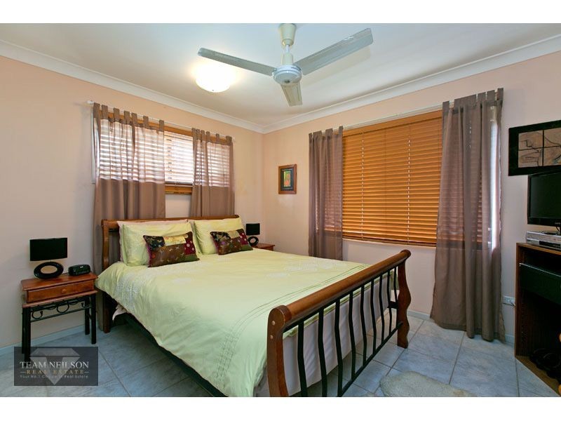 30 Bluebell Street, Alexandra Hills QLD 4161