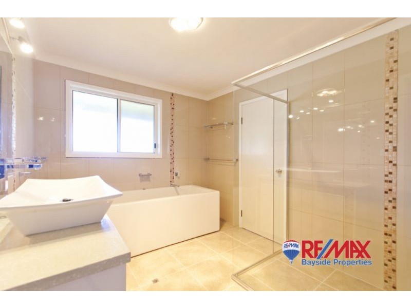 35 Clearwater Street, Ormiston QLD 4160
