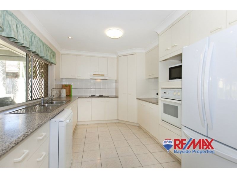8 Riley Drive, Capalaba QLD 4157