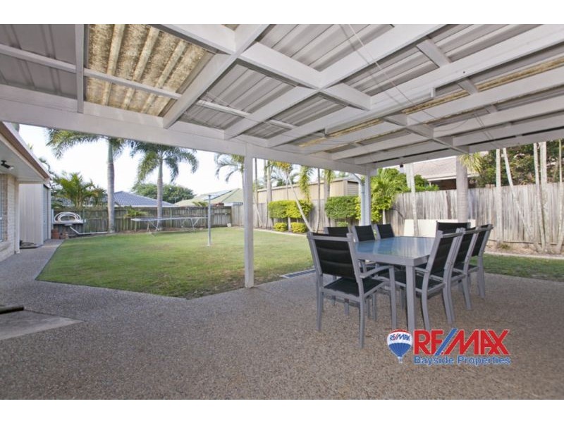 8 Riley Drive, Capalaba QLD 4157