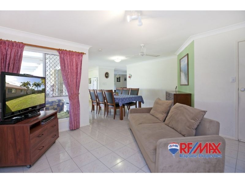 8 Riley Drive, Capalaba QLD 4157