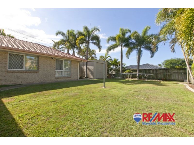 8 Riley Drive, Capalaba QLD 4157