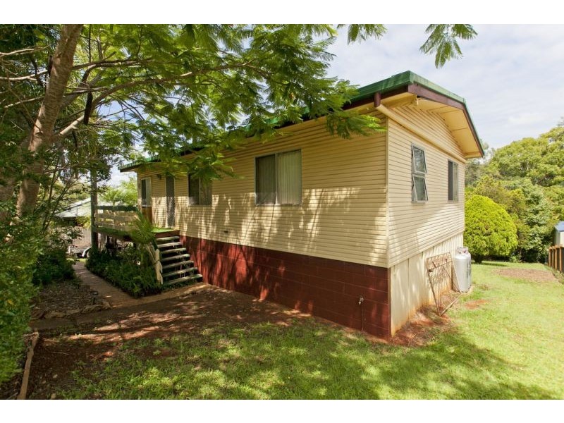 8 Gloucester Street, Ormiston QLD 4160