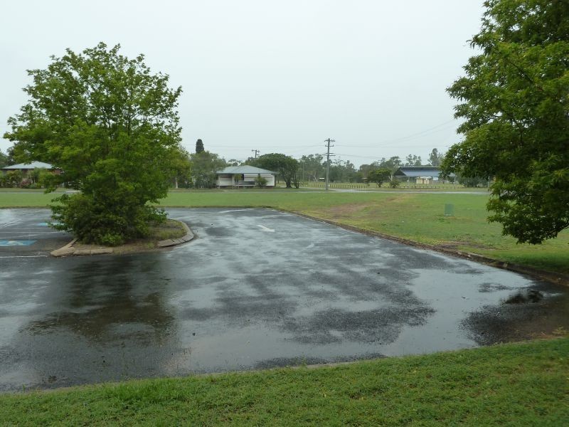 Shop 5 / 18 Queen Elizabeth Drive (Dysart Garden Plaza) Dysart Qld 4745, Dysart QLD 4745