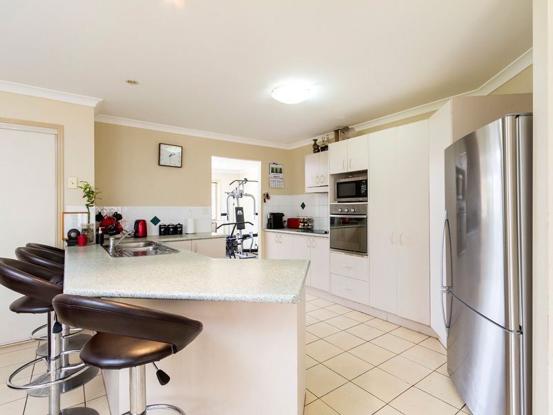 38 Bedarra Street, Redland Bay QLD 4165