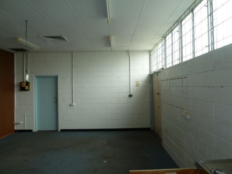 Shop 4 /18 Queen Elizabeth Drive (Dysart Garden Plaza Shopping Centre) Dysart Qld 4745, Dysart QLD 4745