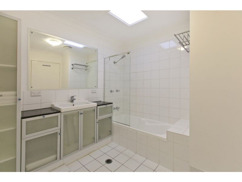 28/218 Queen Street, Cleveland QLD 4163