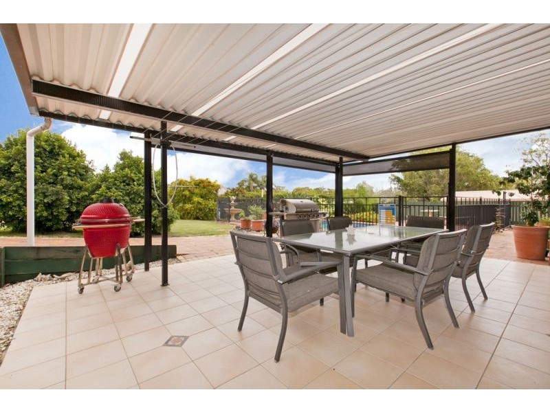 5 Osmond Court, Alexandra Hills QLD 4161