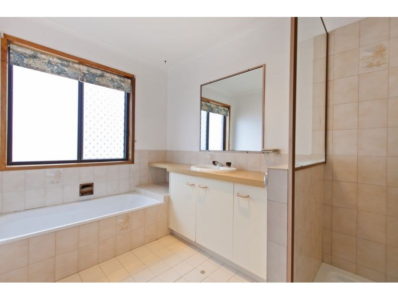 5 Osmond Court, Alexandra Hills QLD 4161