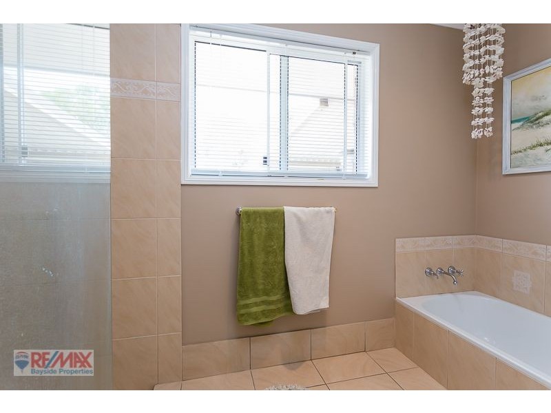 16 Clay Gully Road, Victoria Point QLD 4165