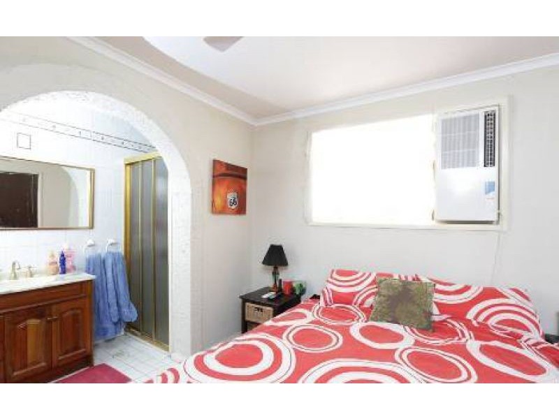 40 Cleveland Redland Bay Road, Thornlands QLD 4164