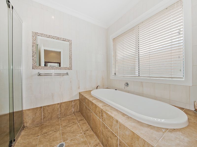 15 Jacob Street, Wellington Point QLD 4160