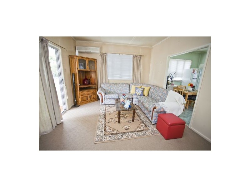 12 Russell, Chinchilla QLD 4413