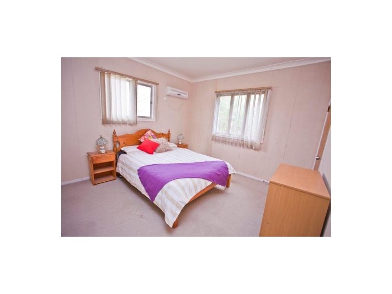 12 Russell, Chinchilla QLD 4413