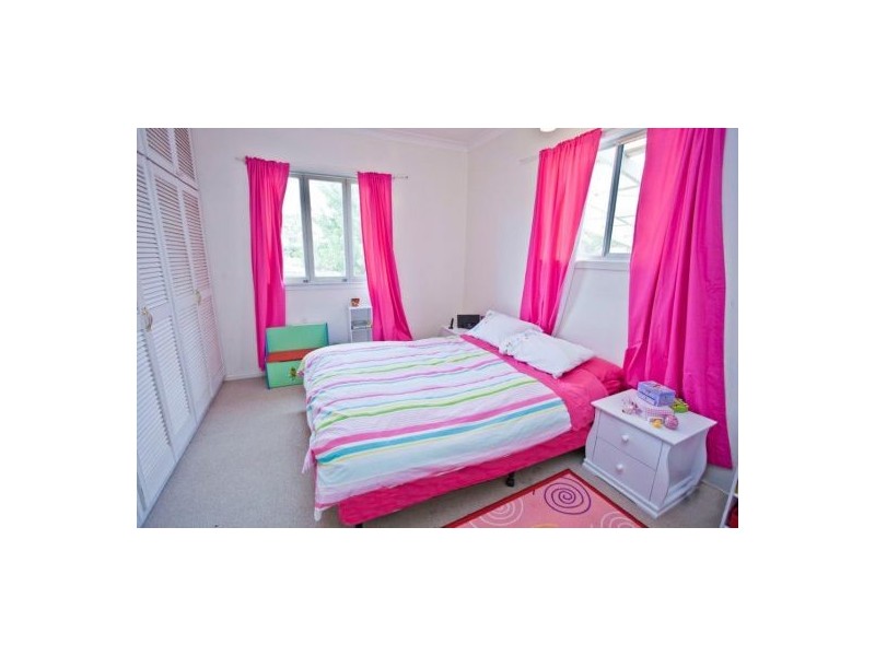 12 Russell, Chinchilla QLD 4413