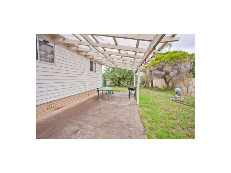 12 Russell, Chinchilla QLD 4413