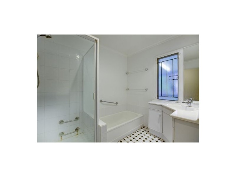 12 Kordick Street, Carina QLD 4152