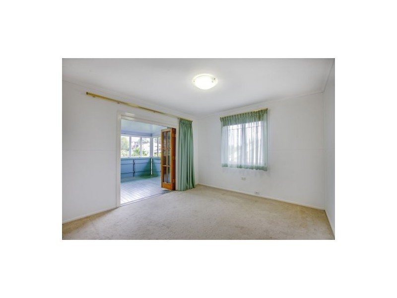 12 Kordick Street, Carina QLD 4152