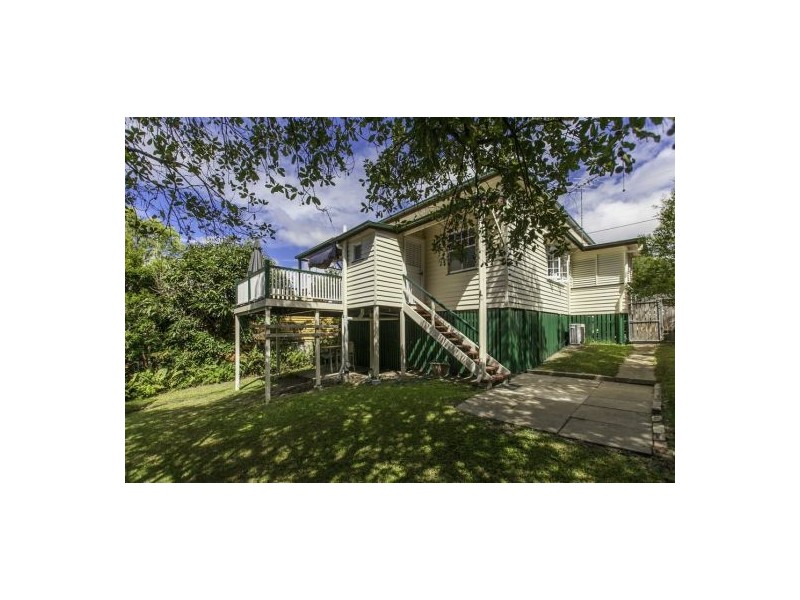 220 Chatsworth Road, Coorparoo QLD 4151