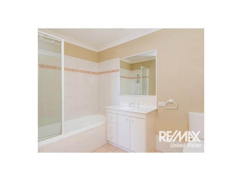 2/24 Herbertson Road, Carina Heights QLD 4152