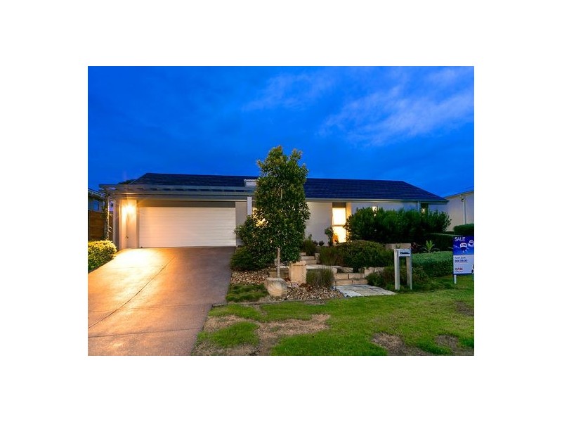 17 Esk Crescent, Wakerley QLD 4154
